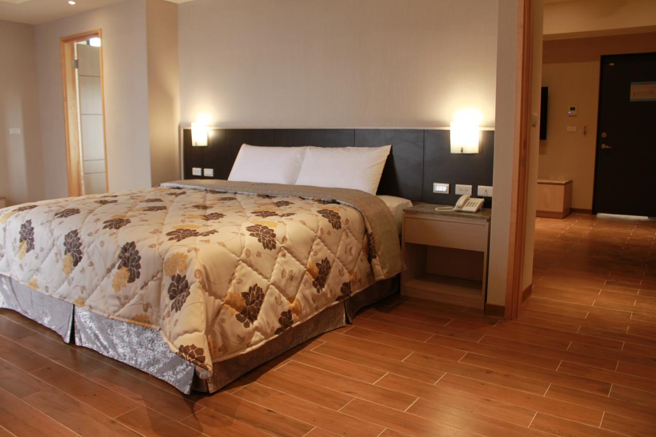 Verygood Business Hotel Huatan Екстер'єр фото