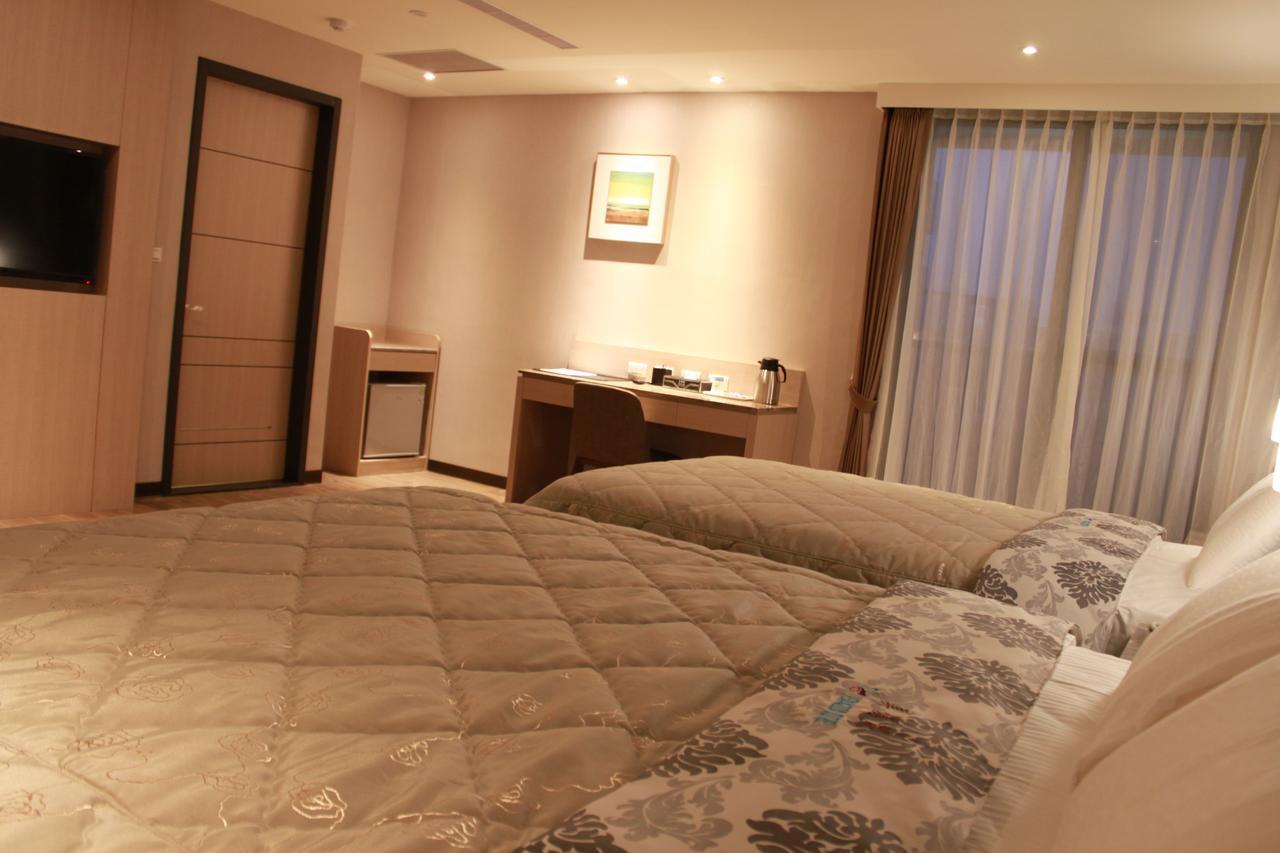 Verygood Business Hotel Huatan Екстер'єр фото